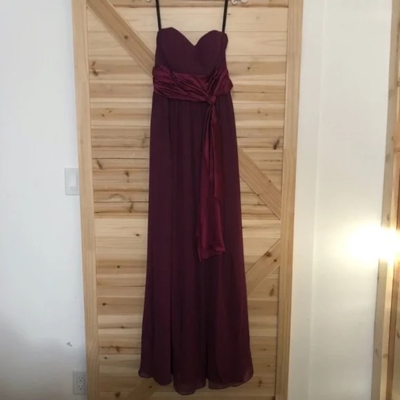Liz Fields Floor Length Formal Dress Size 2 Berry - Picture 2 of 16